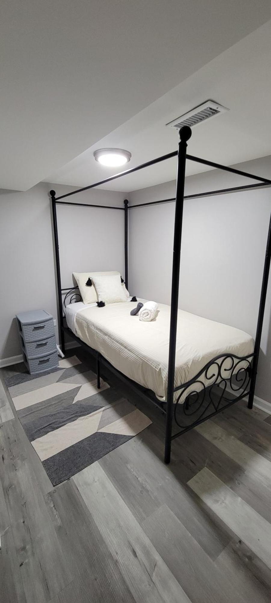 Chicago Avenue Inn Экстерьер фото