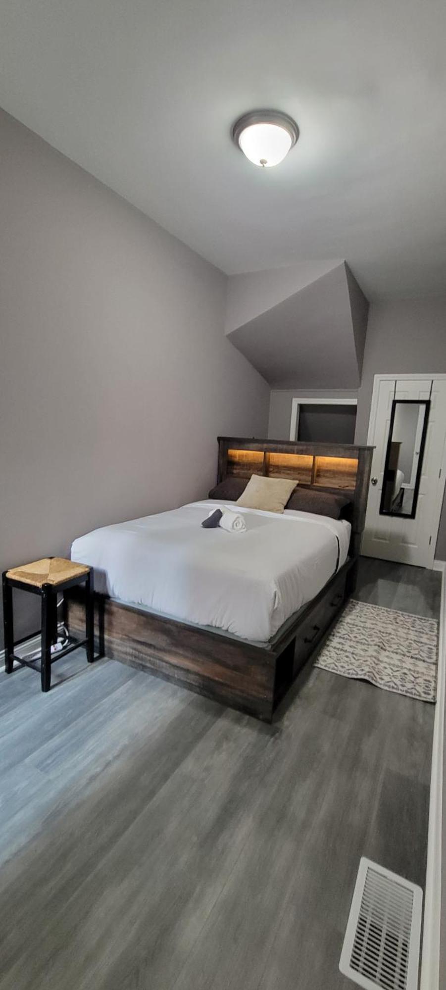 Chicago Avenue Inn Экстерьер фото