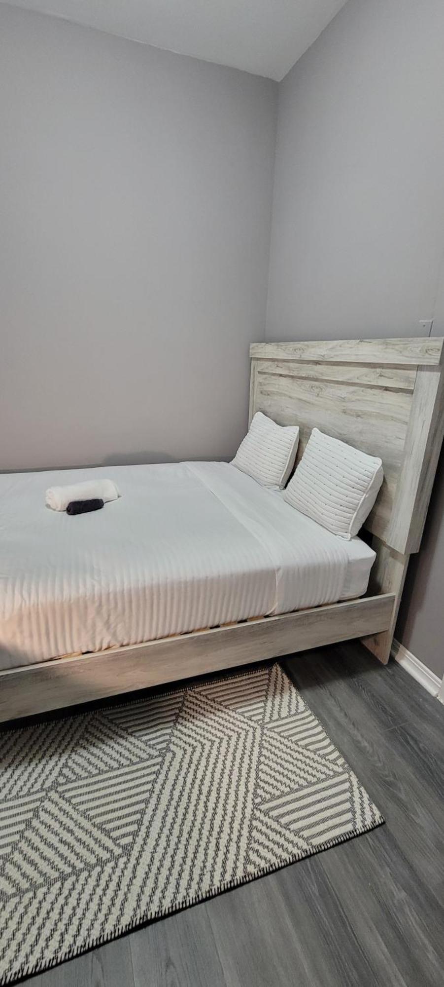 Chicago Avenue Inn Экстерьер фото
